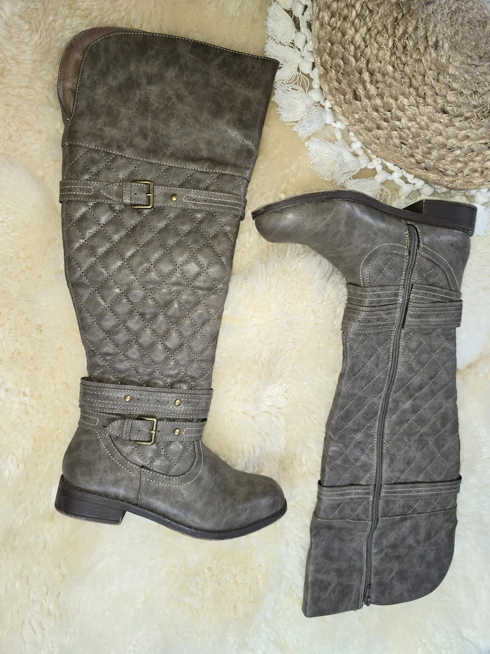 Womens Size 7 Fall JustFab Quilted Over-the-Knee Riding Boots in Taupe